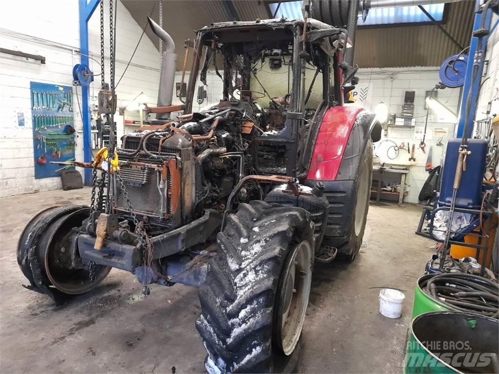 Valtra N163 Traktoriai