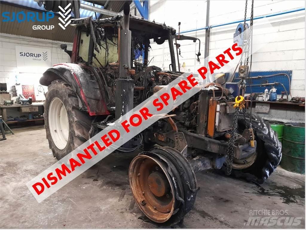 Valtra N163 Traktoriai