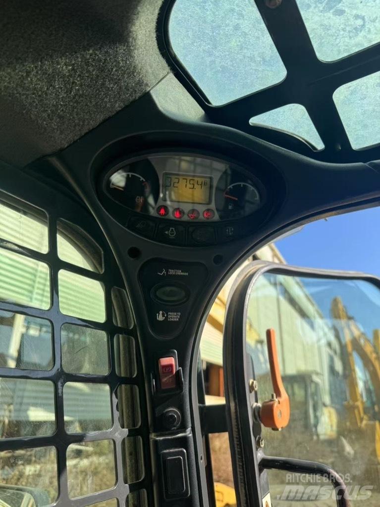 Bobcat S 630 Krautuvai su šoniniu pasukimu