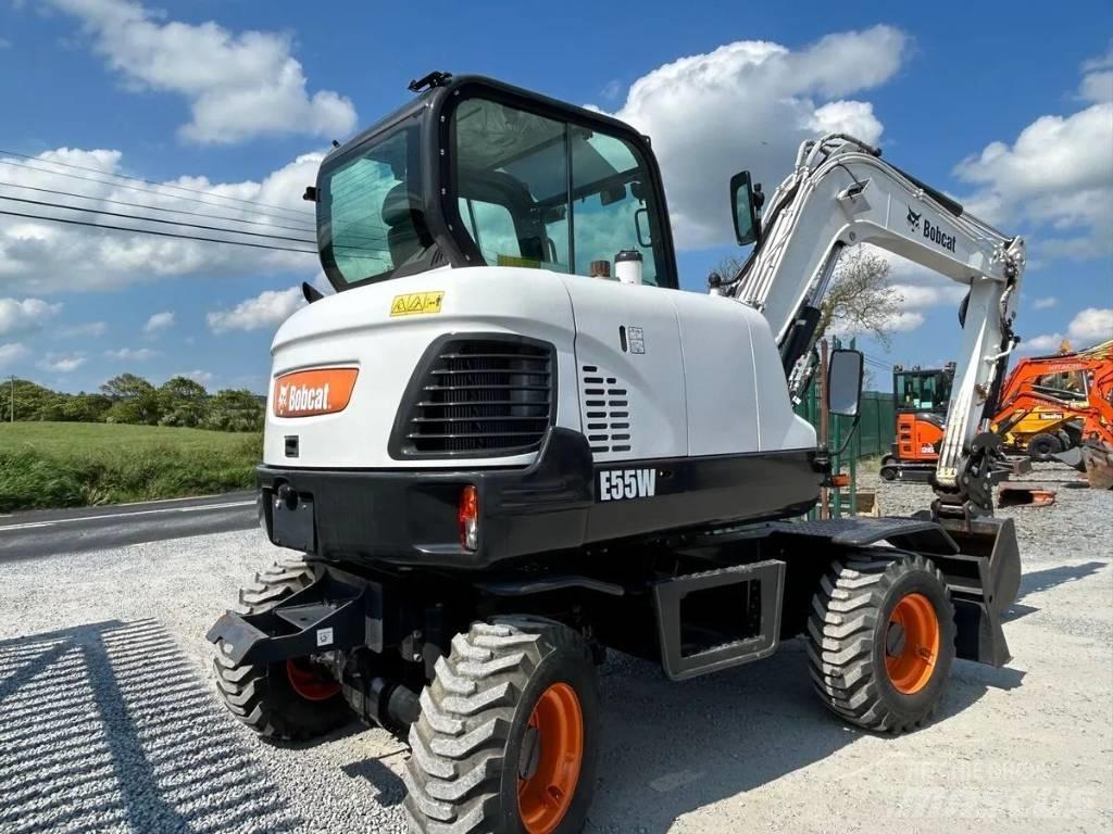 Bobcat E 55 W Ratiniai ekskavatoriai
