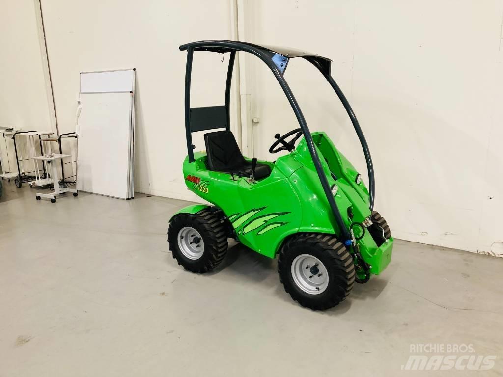 Avant 220 Mini krautuvai