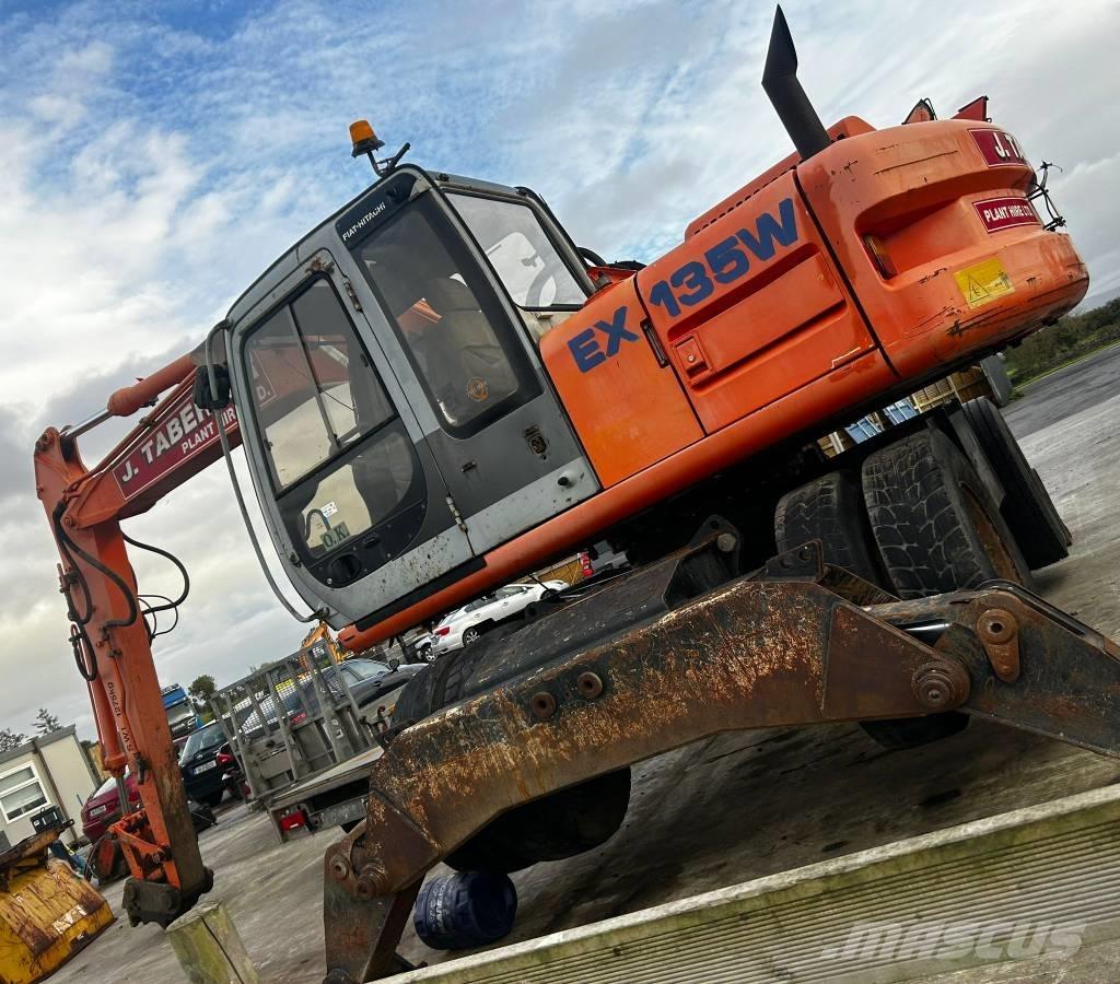 Hitachi EX 135 W Ratiniai ekskavatoriai