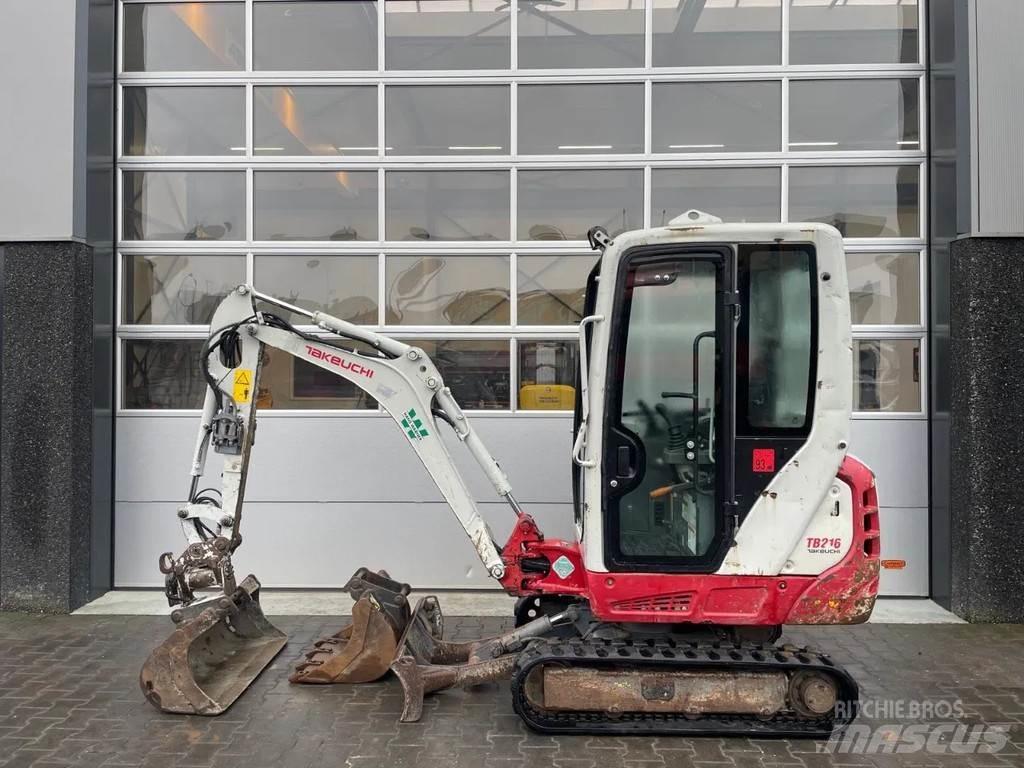 Takeuchi TB216 Mini ekskavatoriai < 7 t