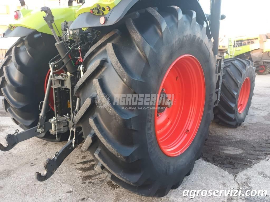 CLAAS Axion 830 Traktoriai