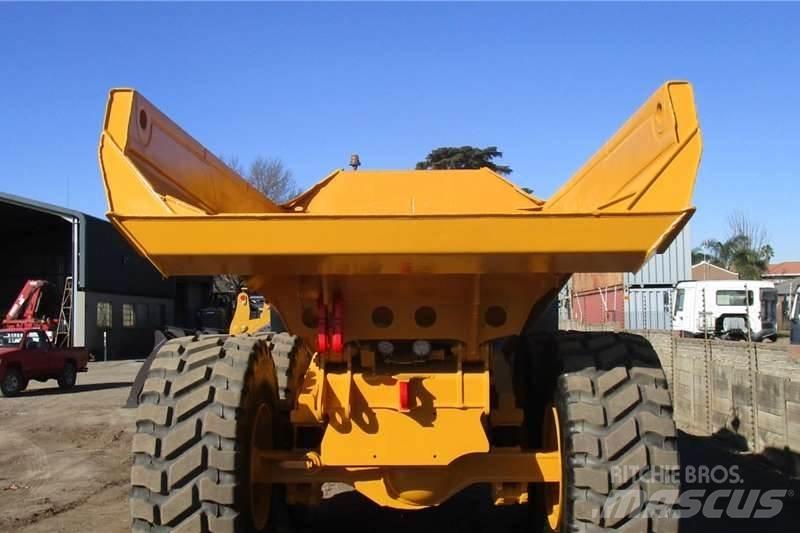 Bell B30E Karjeriniai savivarčiai