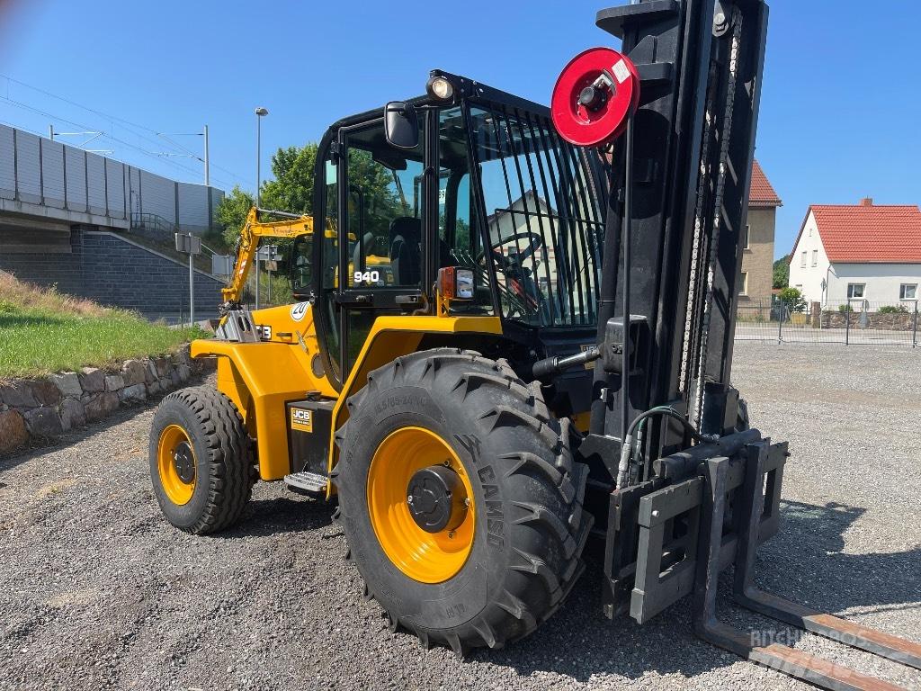 JCB 940-2 T4 Visureigiai krautuvai