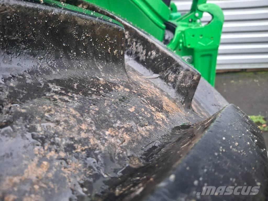 John Deere 6R230 Traktoriai