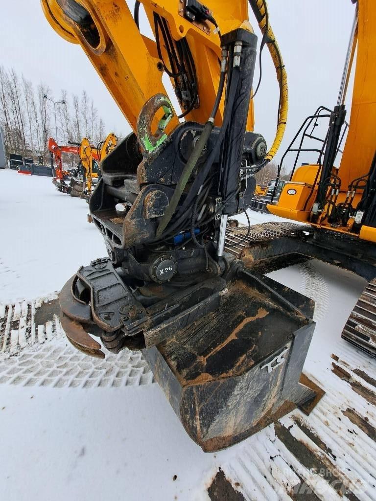 JCB JS210LC T4F Vikšriniai ekskavatoriai