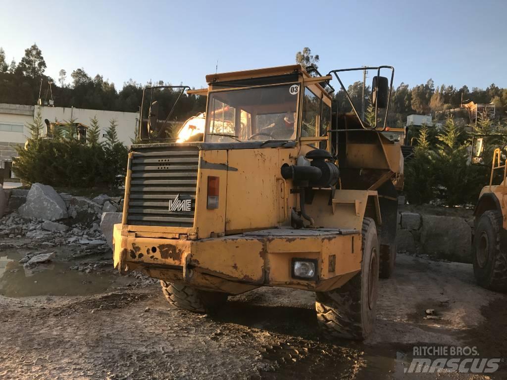 Volvo A 30 C Karjeriniai savivarčiai