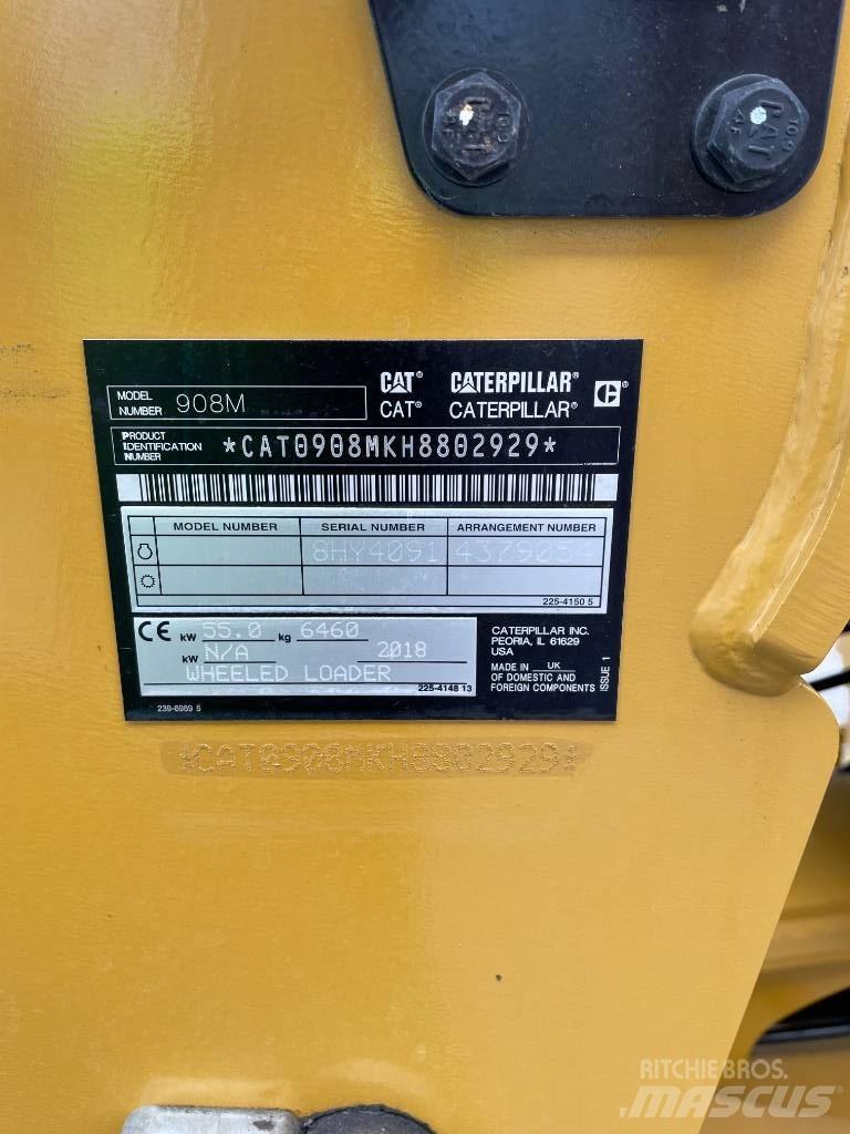 CAT 908 M Naudoti ratiniai krautuvai