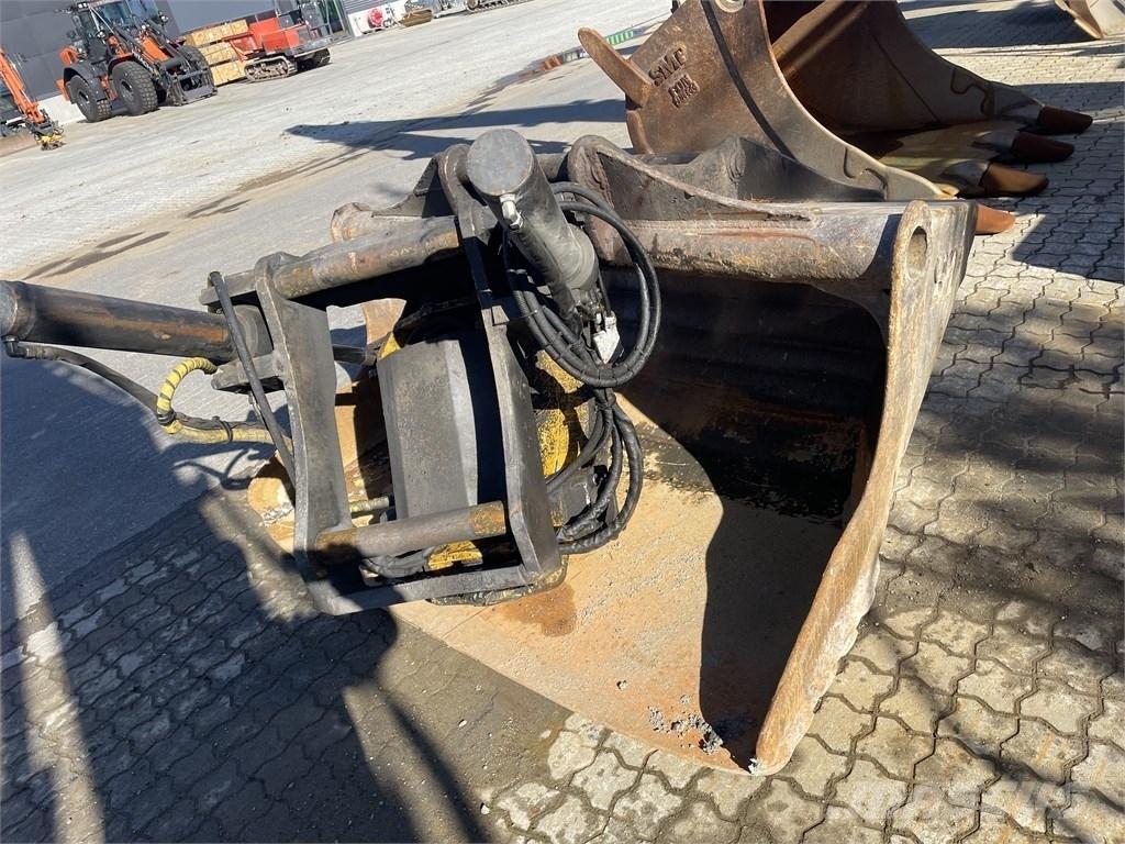 Komatsu PC 240 LC-8 Vikšriniai ekskavatoriai
