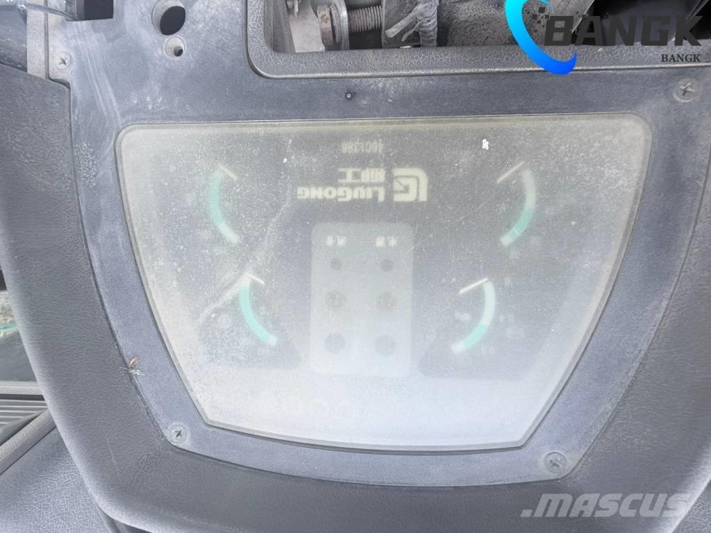 LiuGong 855 H Naudoti ratiniai krautuvai