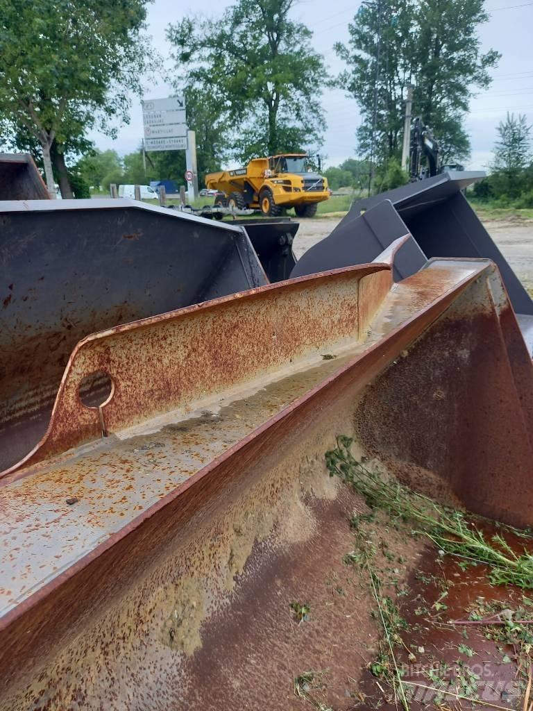 CAT 349 E Vikšriniai ekskavatoriai
