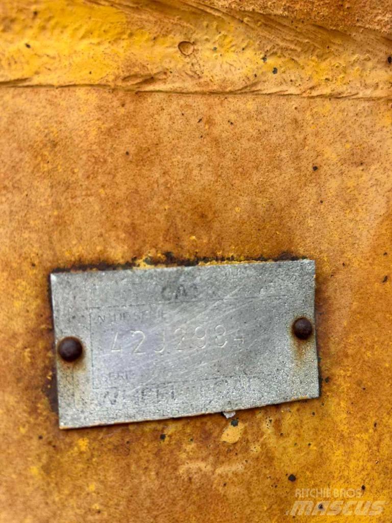 CAT 966 C Naudoti ratiniai krautuvai