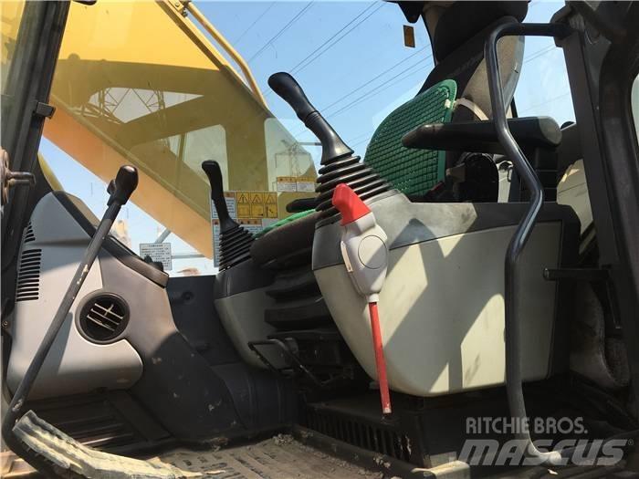 Komatsu PC 200-8 Vikšriniai ekskavatoriai