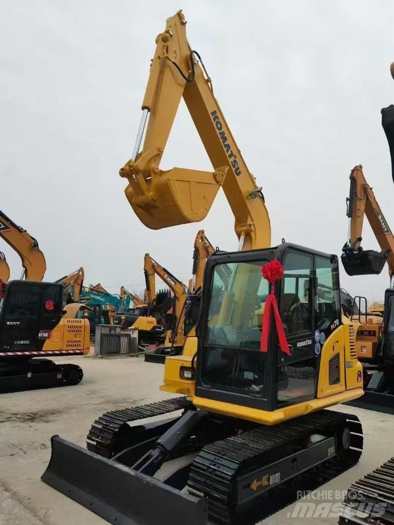 Komatsu 70-8 Vikšriniai ekskavatoriai