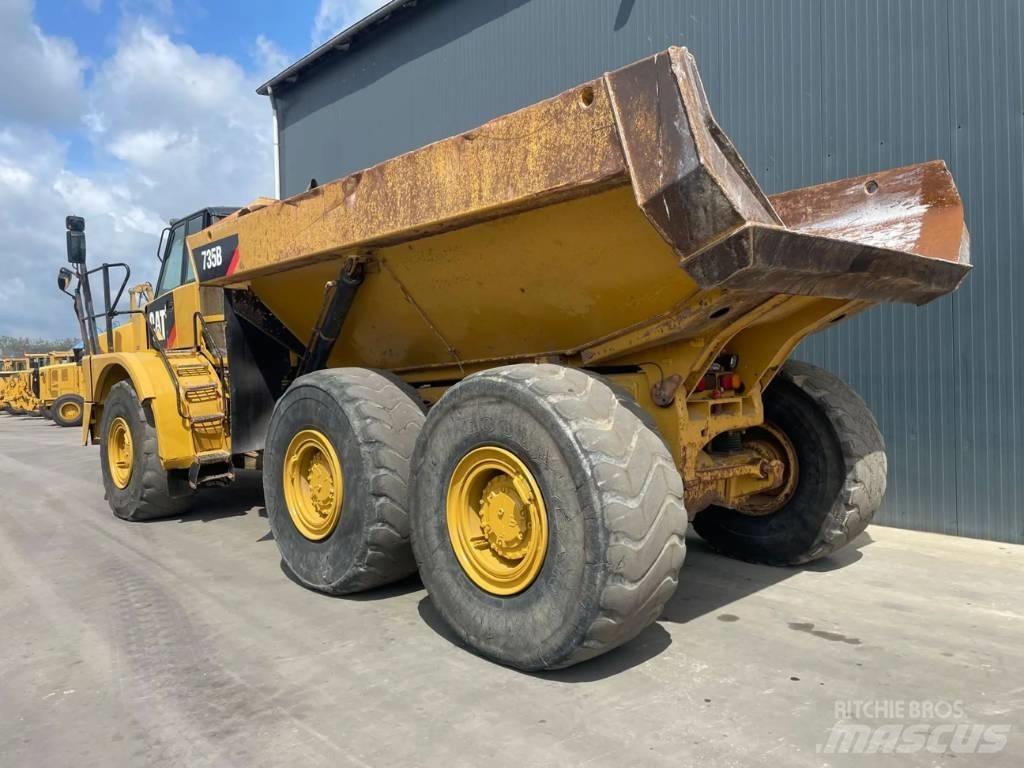 CAT 735 | 735B Karjeriniai savivarčiai