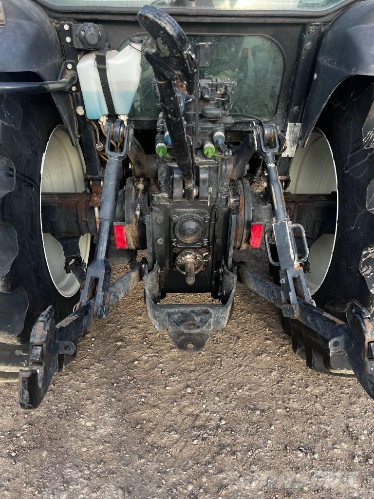 New Holland T 4050 Traktoriai