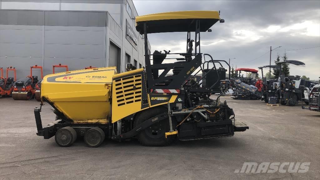Bomag BF 300 P-2 Asfalto klotuvai