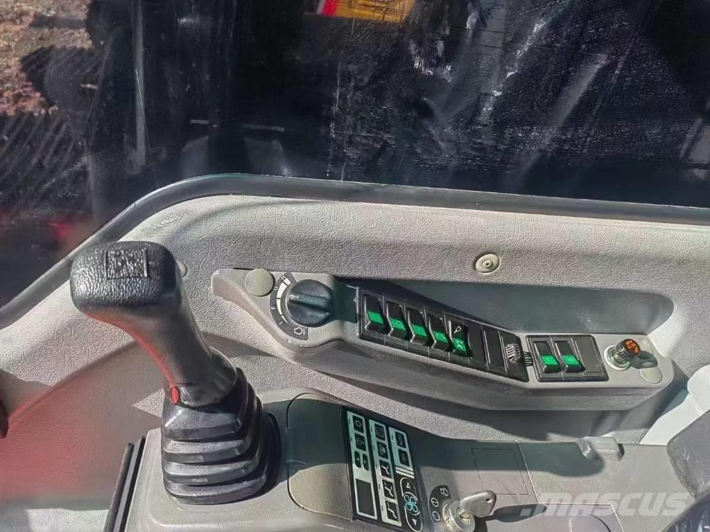 Volvo 290 Vikšriniai ekskavatoriai