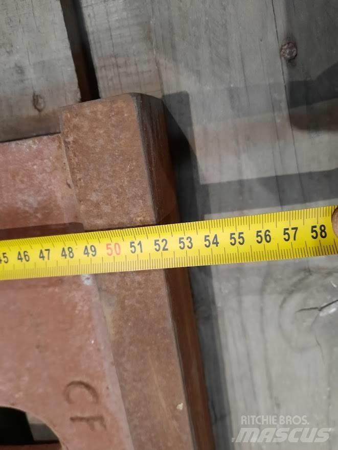 Pegson 1100x650 Trupintuvai