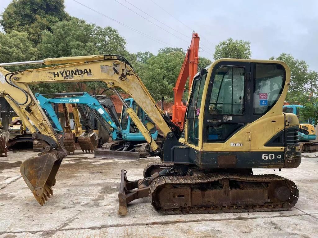 Hyundai R60-9 Vikšriniai ekskavatoriai