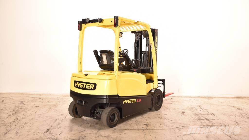 Hyster J3.0XN Elektriniai šakiniai krautuvai