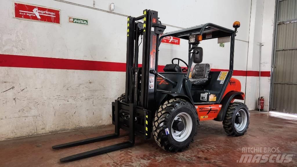 Agrimac TH-15.16 Dyzeliniai krautuvai