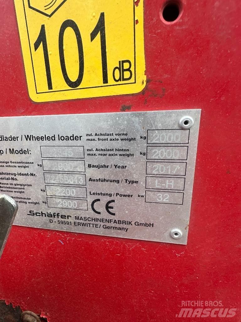 SCHAEFER 2345 Daugiafunkciniai pakrovėjai