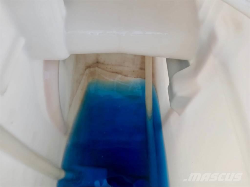 Holder IS 41 Prikabinami purkštuvai