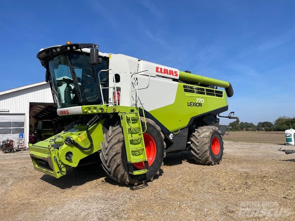 CLAAS Lexion 770 Derliaus nuėmimo kombainai