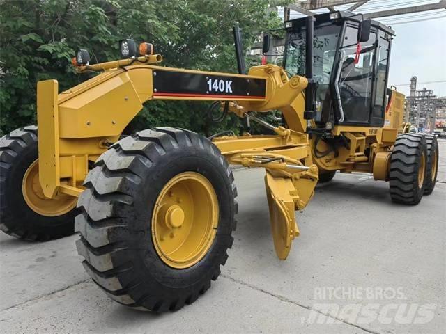 CAT 140 K Greideriai