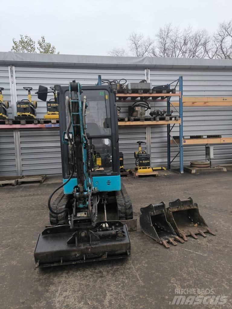 Airman AX19 Mini ekskavatoriai < 7 t