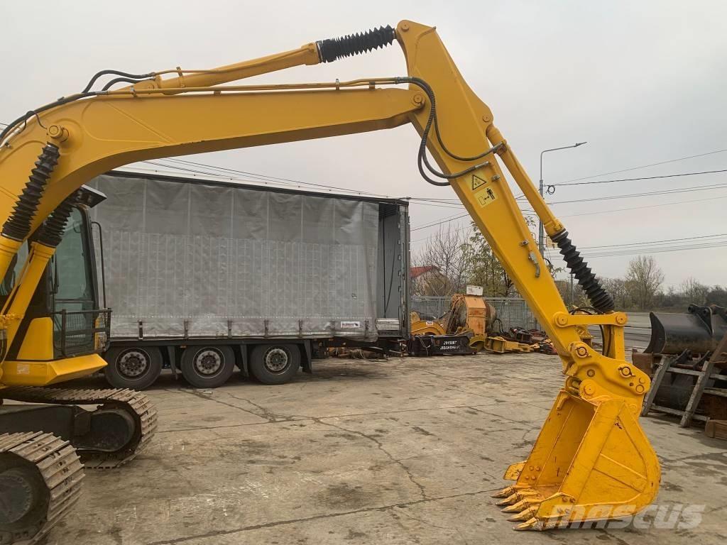 Komatsu PC 130 Vikšriniai ekskavatoriai