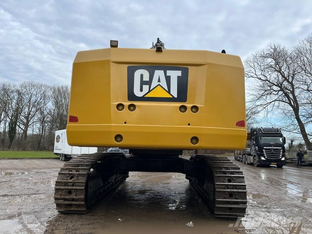 CAT 374 F L Vikšriniai ekskavatoriai