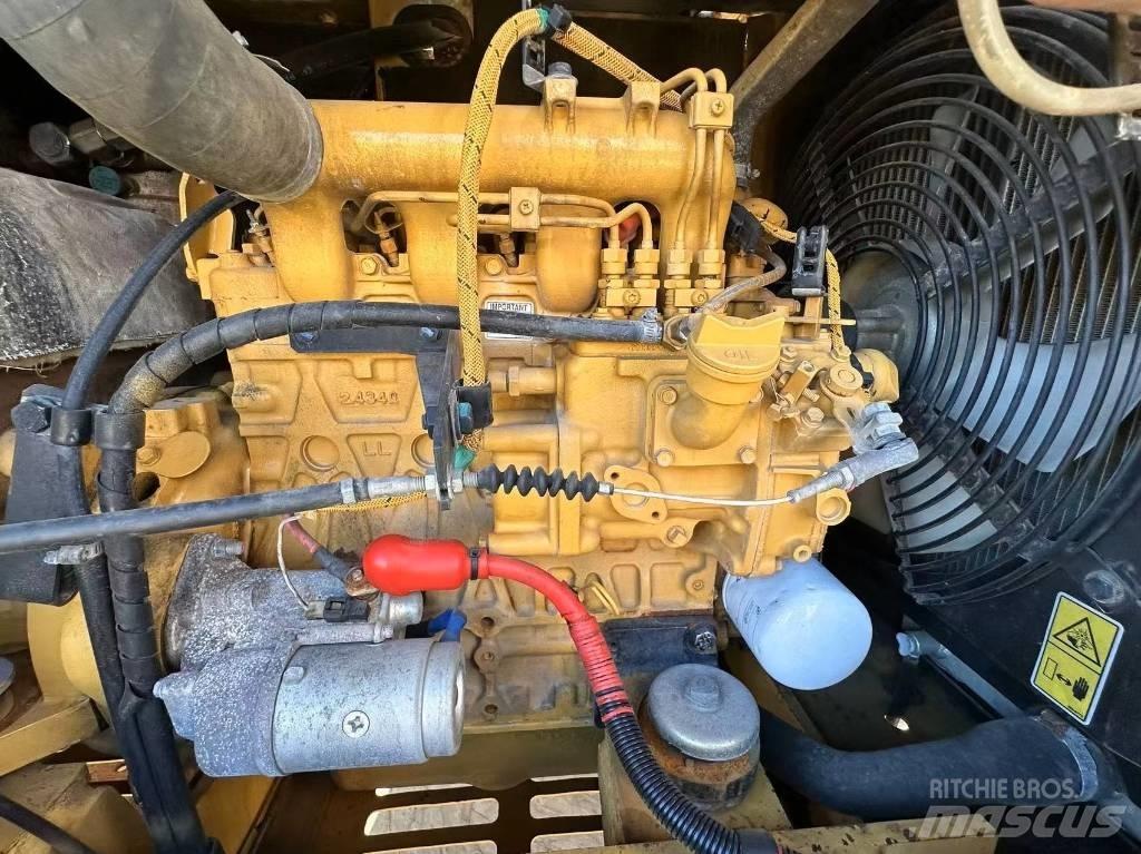 CAT 305.5 Mini ekskavatoriai < 7 t