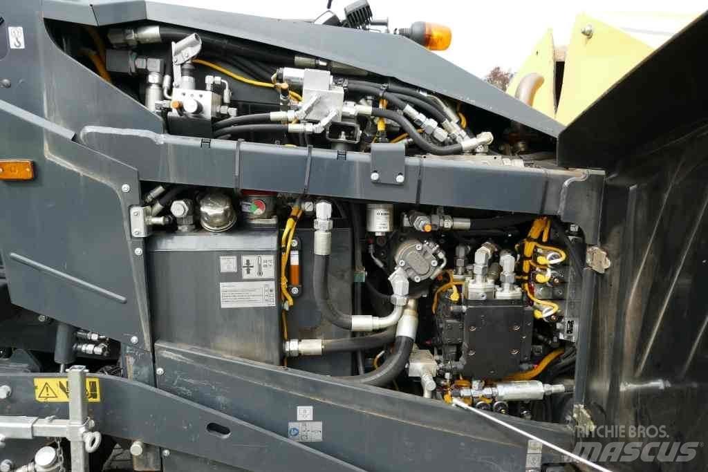 Bomag BF 200 C-2 Maža asfalto klojimo technika