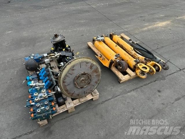 Liebherr L 538 Hidraulikos įrenginiai
