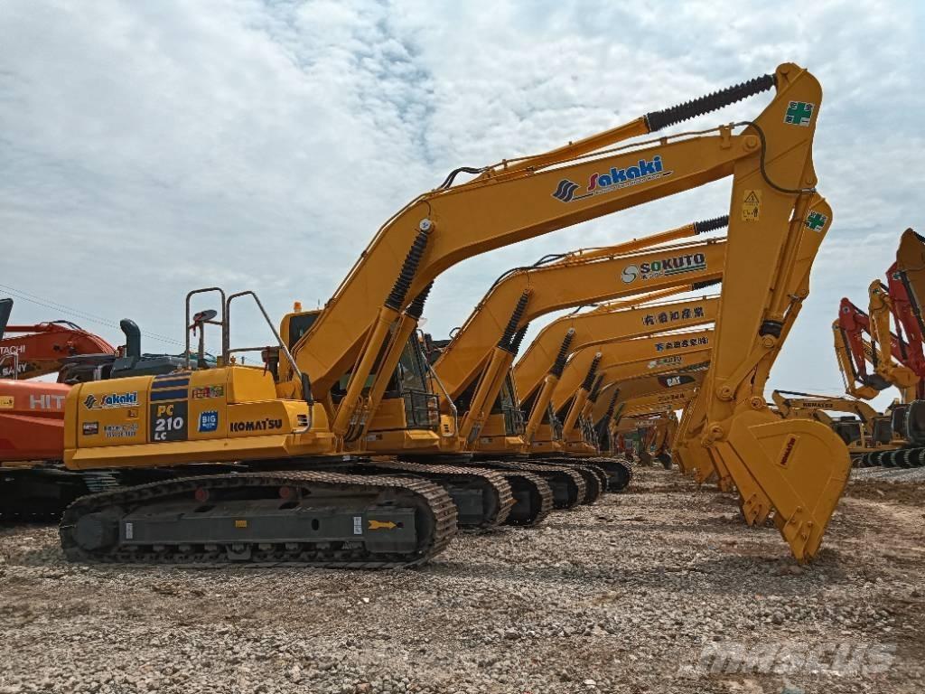 Komatsu PC 210 Vikšriniai ekskavatoriai