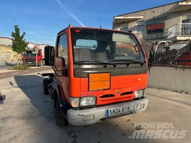 Nissan Cabstar E Krovininiai furgonai