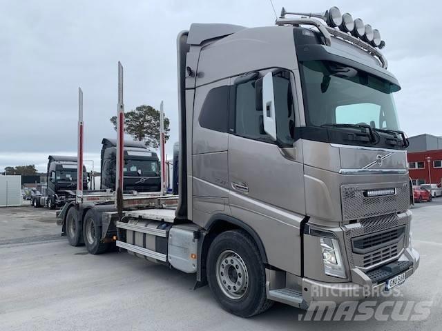 Volvo FH 750 Miškovežių vilkikai