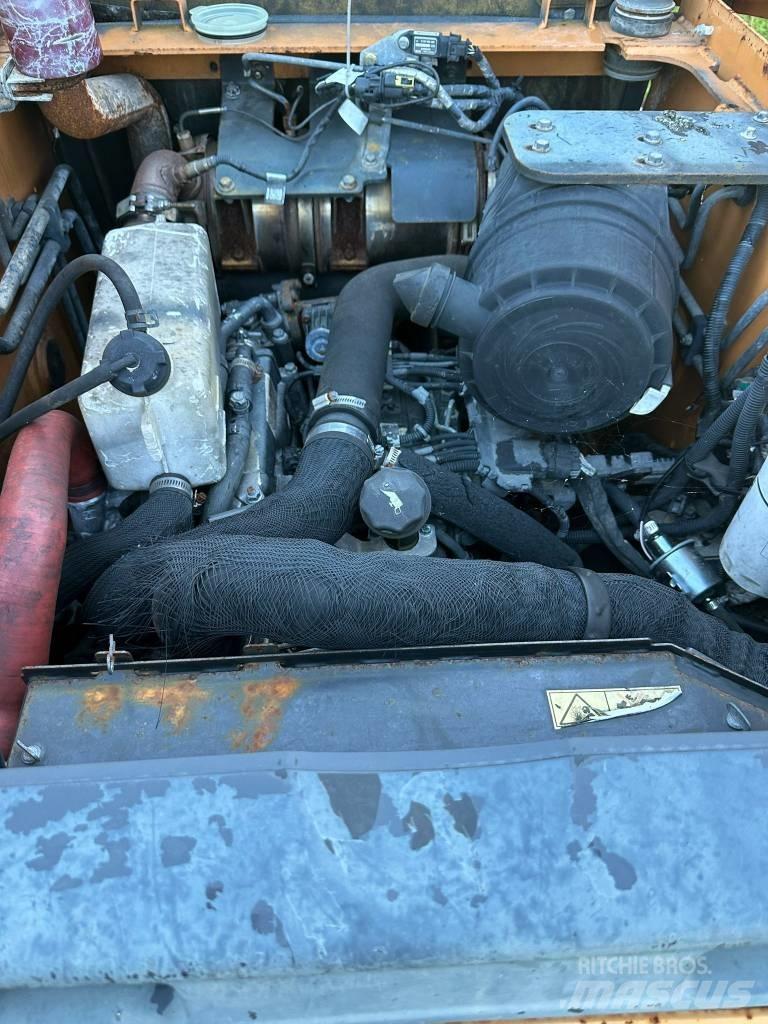 CASE SR 250 Krautuvai su šoniniu pasukimu