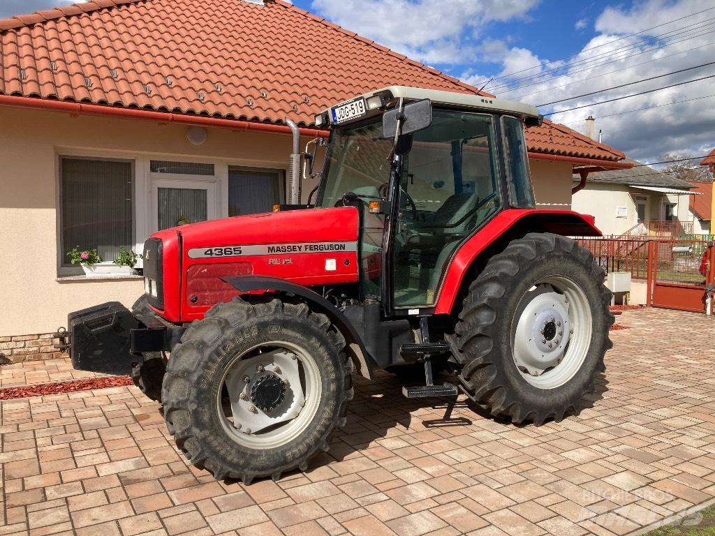 Massey Ferguson 4365 Traktoriai