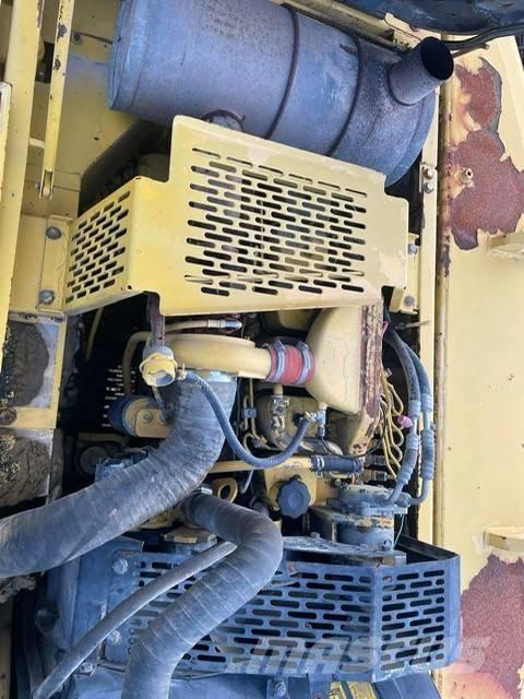 Komatsu PC 290 NLC Vikšriniai ekskavatoriai