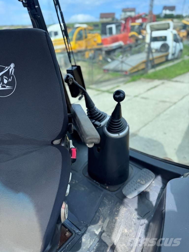JCB 3CX Ekskavatoriniai krautuvai