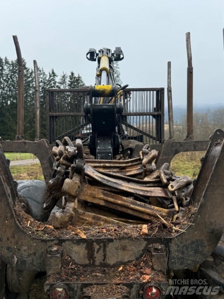 Valmet 840.2 Naudoti miškovežiai (Forvarderiai)
