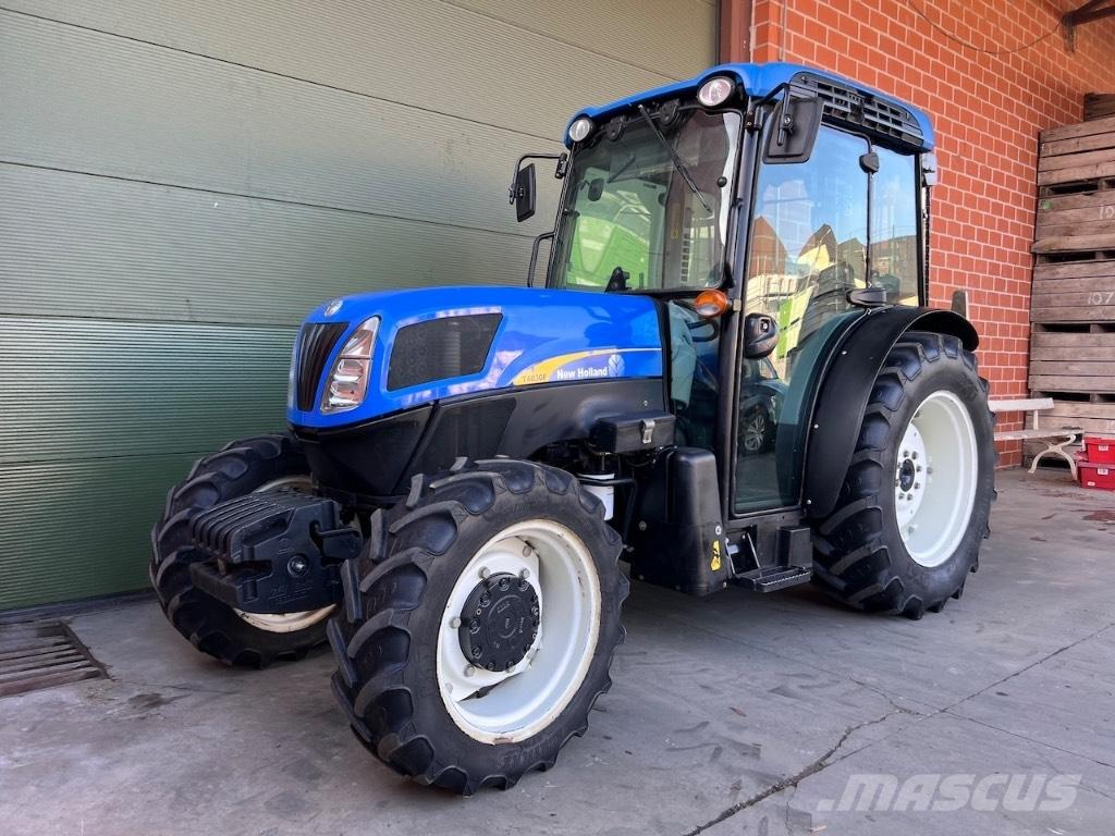 New Holland T4030F Traktoriai