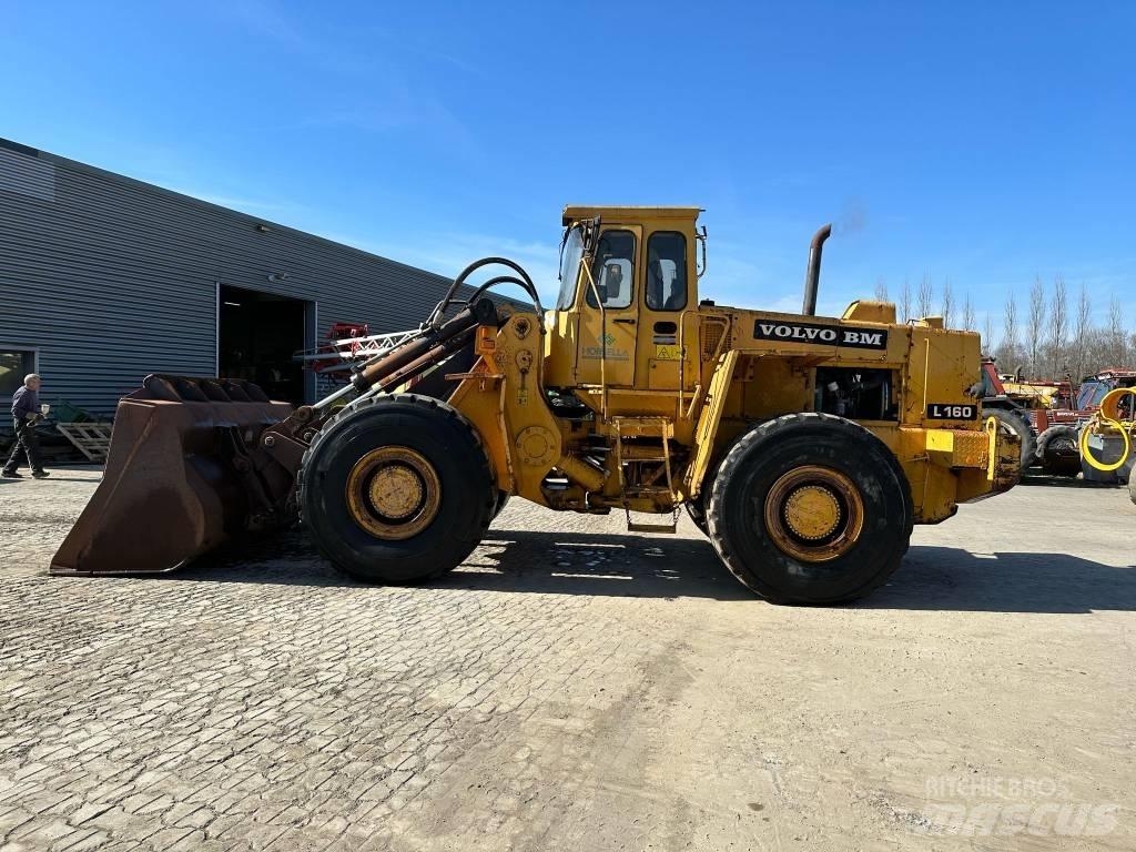 Volvo L160 Naudoti ratiniai krautuvai