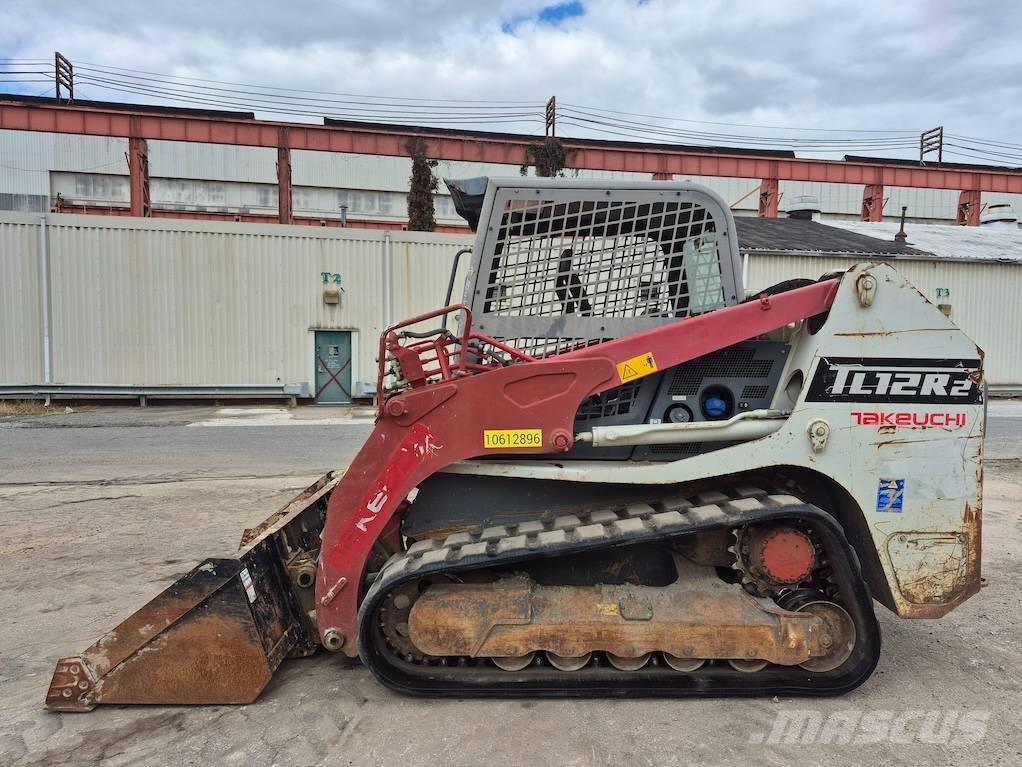 Takeuchi TL12 Krautuvai su šoniniu pasukimu
