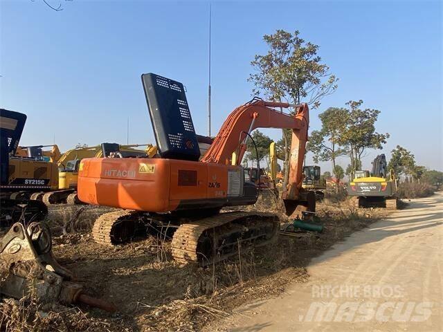 Hitachi ZX 240 Vikšriniai ekskavatoriai